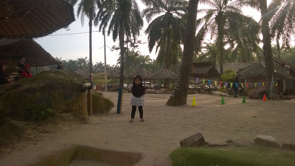 hari keluarga tadom hill resort WP 20170729 009