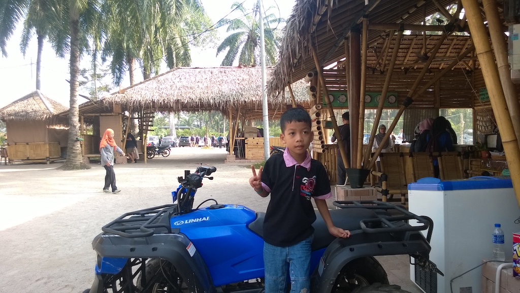 hari keluarga tadom hill resort WP 20170729 010